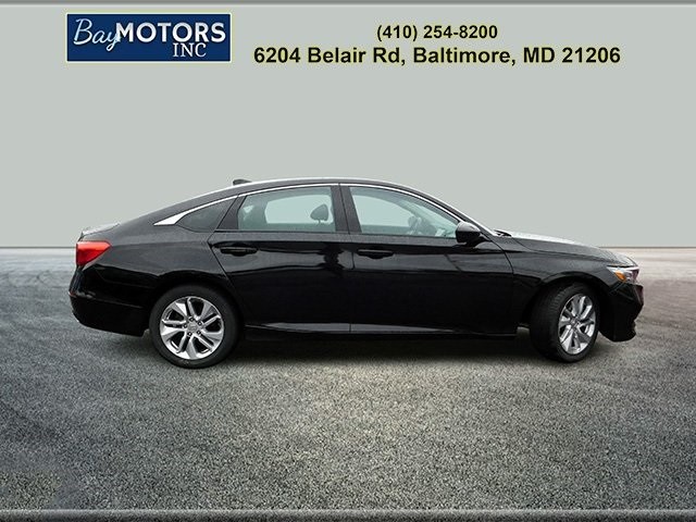 Honda Accord Sedan Vehicle Full-screen Gallery Image 4