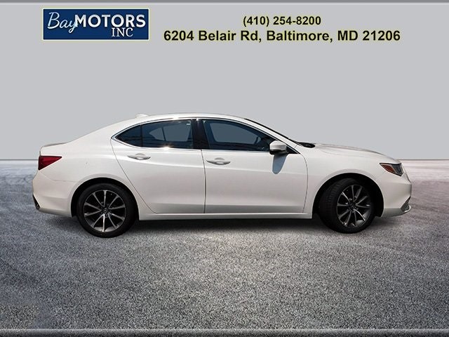 Acura TLX Vehicle Full-screen Gallery Image 4