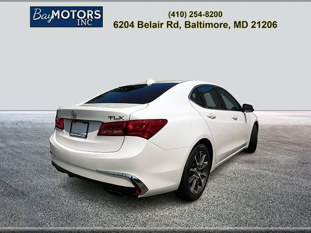 Acura TLX Vehicle Full-screen Gallery Image 5
