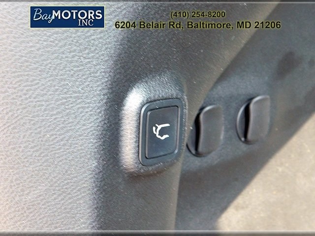 Jeep Cherokee Vehicle Full-screen Gallery Image 10