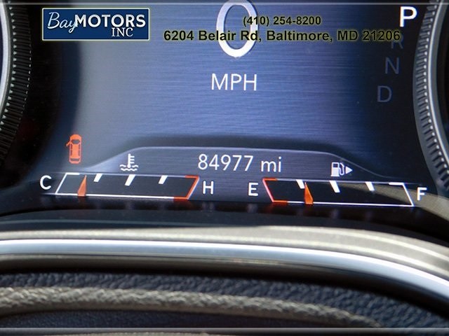 Jeep Cherokee Vehicle Full-screen Gallery Image 26