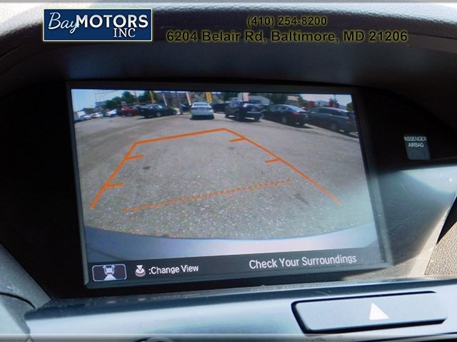 Acura MDX Vehicle Full-screen Gallery Image 21