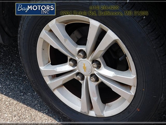 Chevrolet Equinox Vehicle Full-screen Gallery Image 4