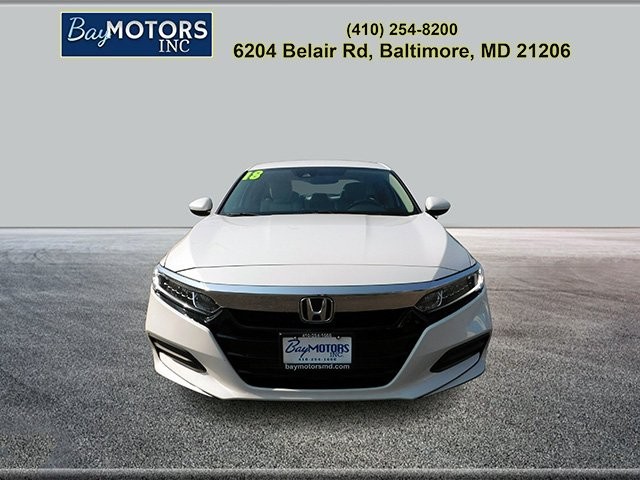 Honda Accord Sedan Vehicle Full-screen Gallery Image 3