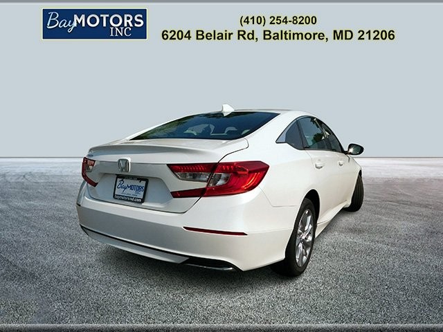Honda Accord Sedan Vehicle Full-screen Gallery Image 5