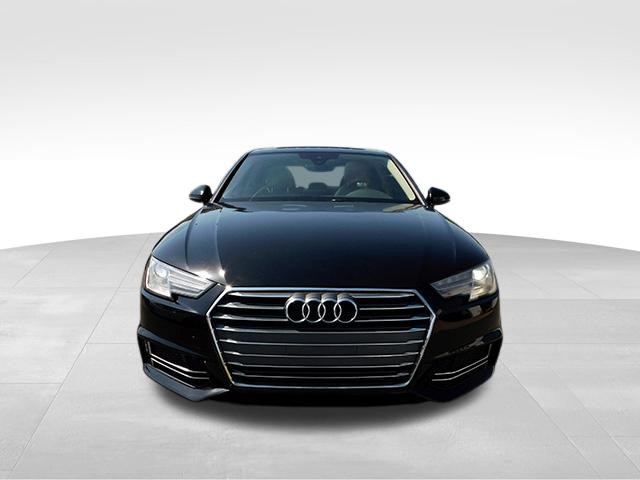 Audi A4 Vehicle Full-screen Gallery Image 3