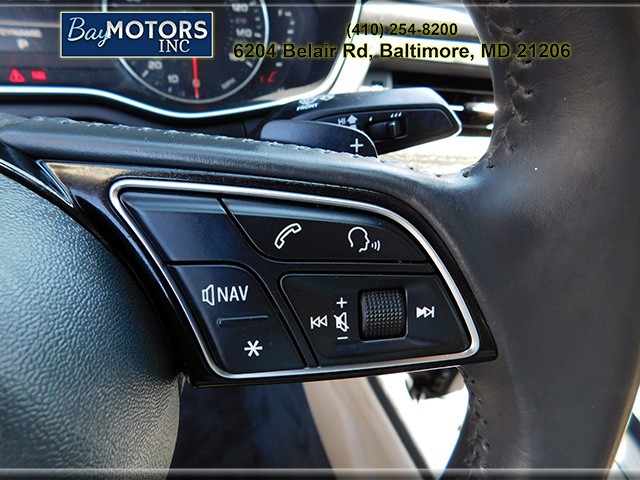 Audi A4 Vehicle Full-screen Gallery Image 18