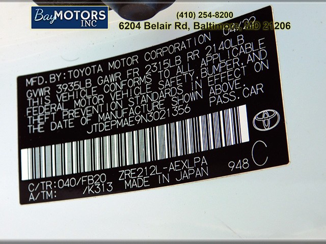 Toyota Corolla Vehicle Full-screen Gallery Image 20