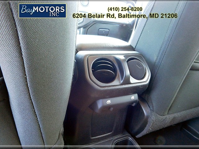 Jeep Wrangler Unlimited Vehicle Full-screen Gallery Image 10