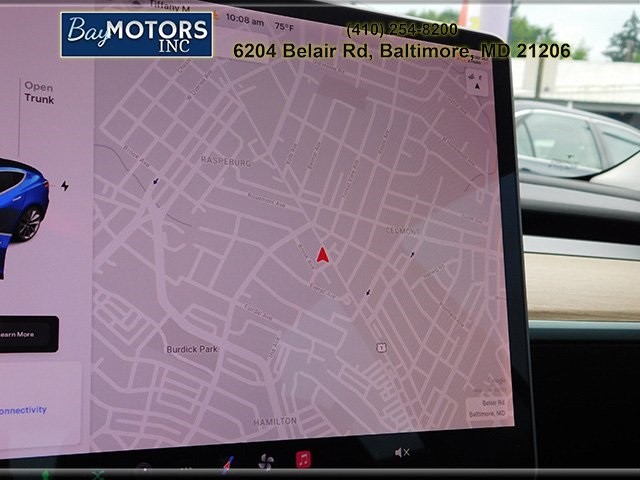 Tesla Model 3 Vehicle Full-screen Gallery Image 16