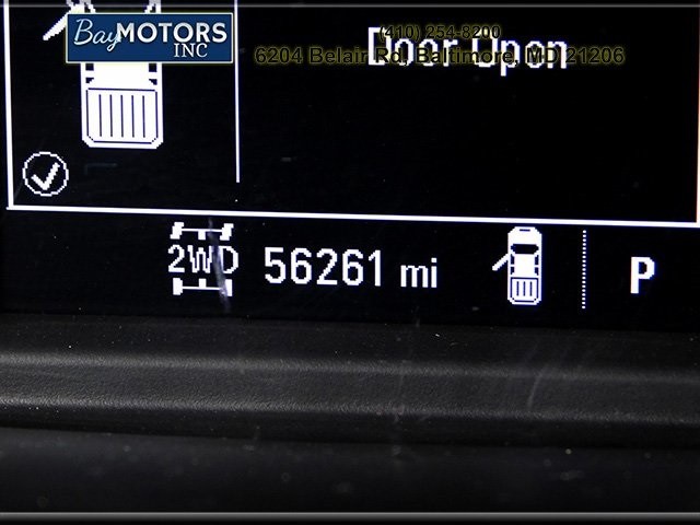 Chevrolet Silverado 1500 Vehicle Full-screen Gallery Image 24
