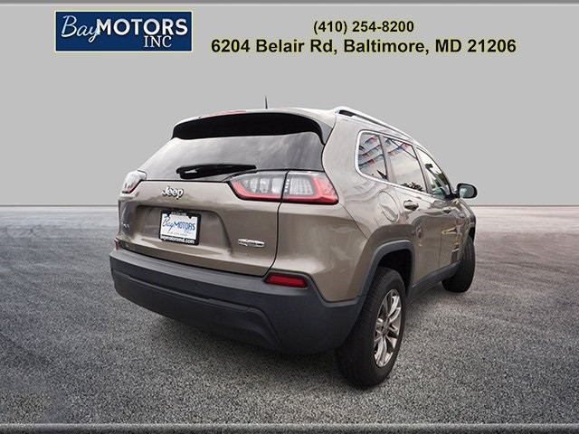 Jeep Cherokee Vehicle Full-screen Gallery Image 5