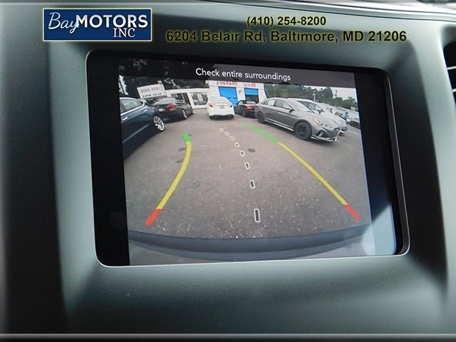 Jeep Cherokee Vehicle Full-screen Gallery Image 21