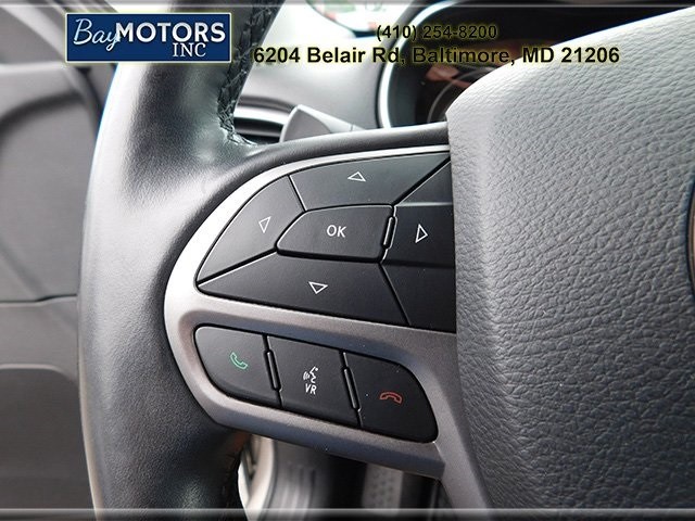 Jeep Cherokee Vehicle Full-screen Gallery Image 27