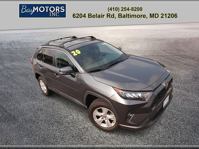 Toyota RAV4 Vehicle Full-screen Gallery Image 2