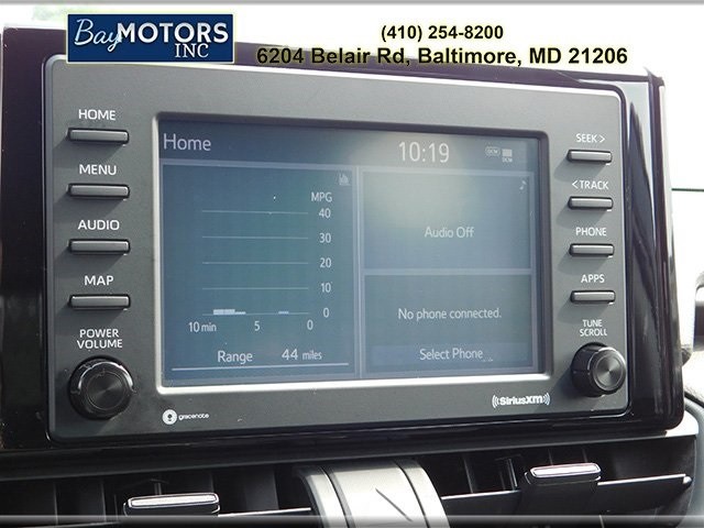 Toyota RAV4 Vehicle Full-screen Gallery Image 16