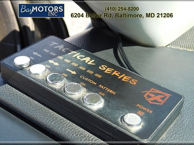 Chevrolet Silverado Vehicle Full-screen Gallery Image 21