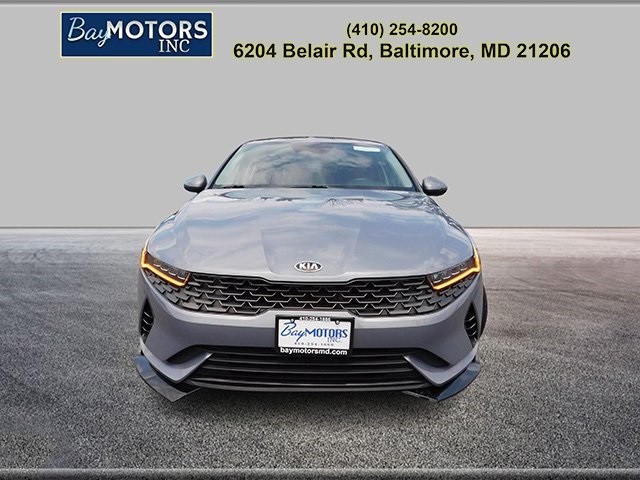 Kia K5 Vehicle Full-screen Gallery Image 3
