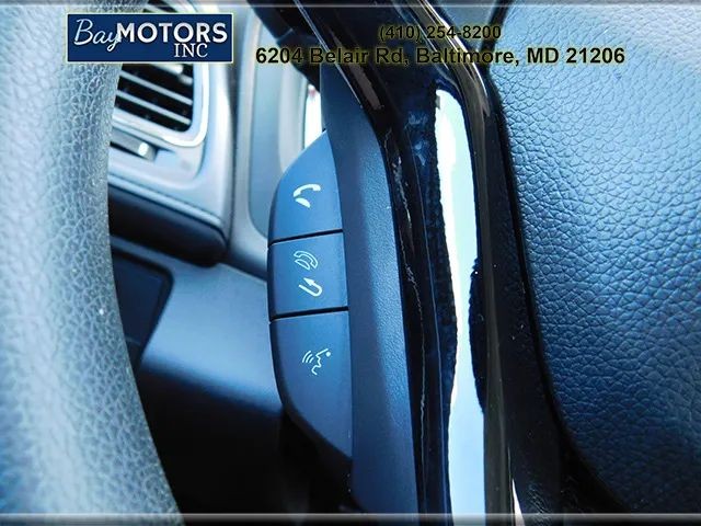 Honda HR-V Vehicle Full-screen Gallery Image 21