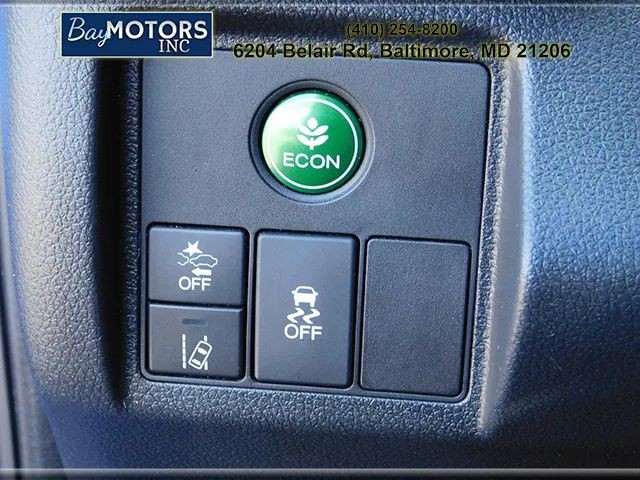 Honda HR-V Vehicle Full-screen Gallery Image 23