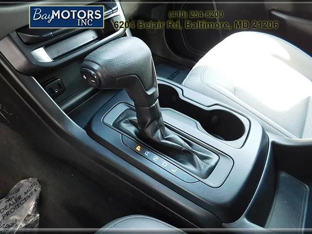 Chevrolet Colorado E Vehicle Full-screen Gallery Image 16