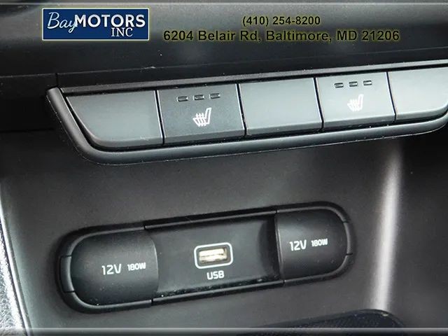 Kia Sportage Vehicle Full-screen Gallery Image 19