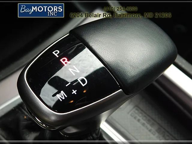 Dodge Charger Vehicle Full-screen Gallery Image 14