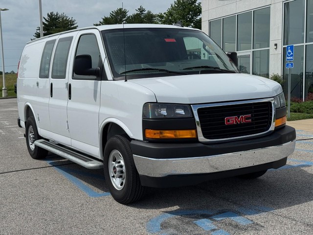 2025 GMC Savana Cargo Van