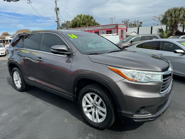2016 Toyota Highlander LE 4dr SUV (3.5L V6) at SWFL Autos in Fort Myers FL