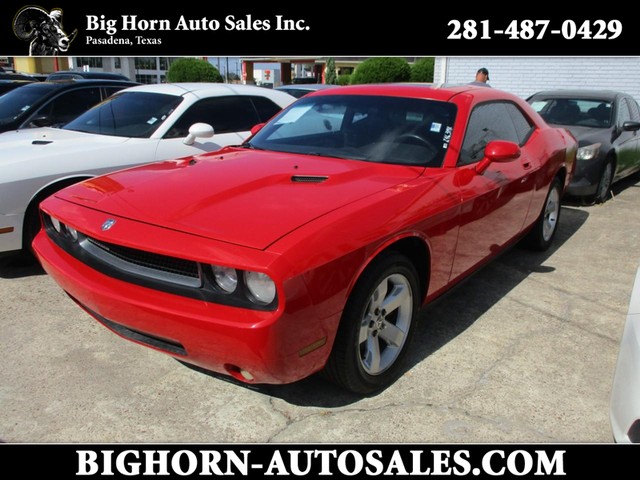 Pasadena TX 2010 Dodge Challenger more details - dodge challenger