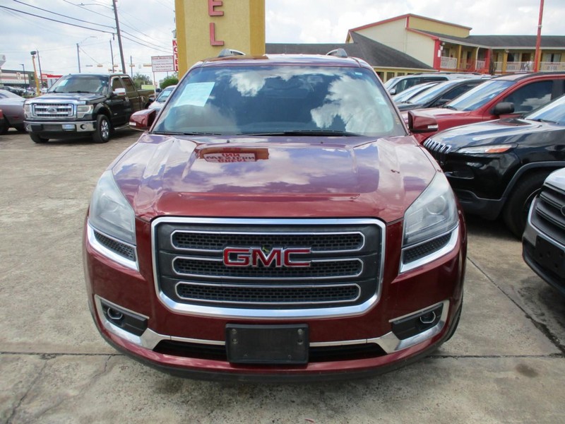 GMC Acadia Vehicle Image 02