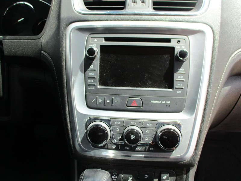 GMC Acadia Vehicle Image 19