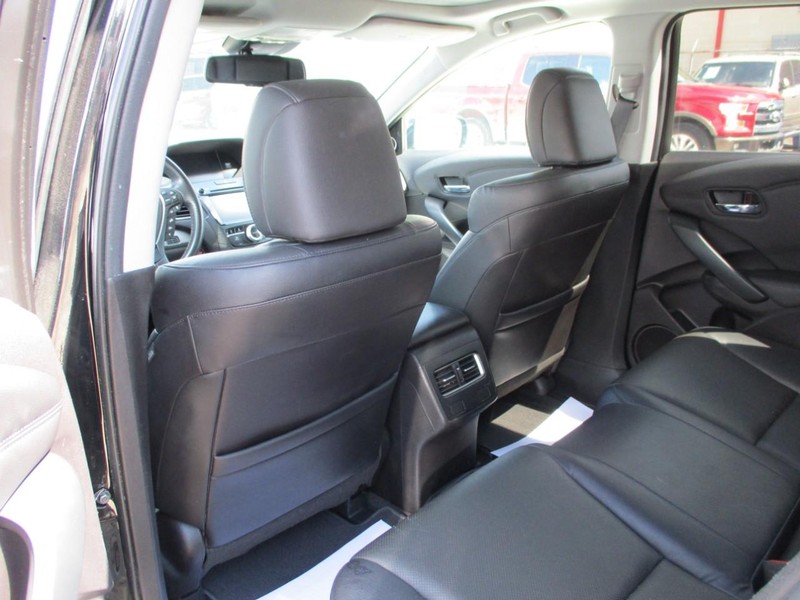 Acura RDX Vehicle Image 12