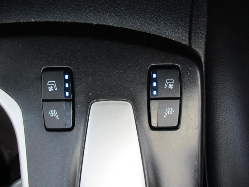 Acura RDX Vehicle Image 16