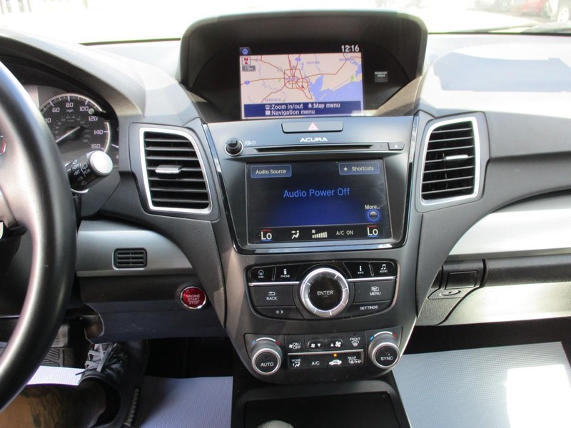 Acura RDX Vehicle Image 18
