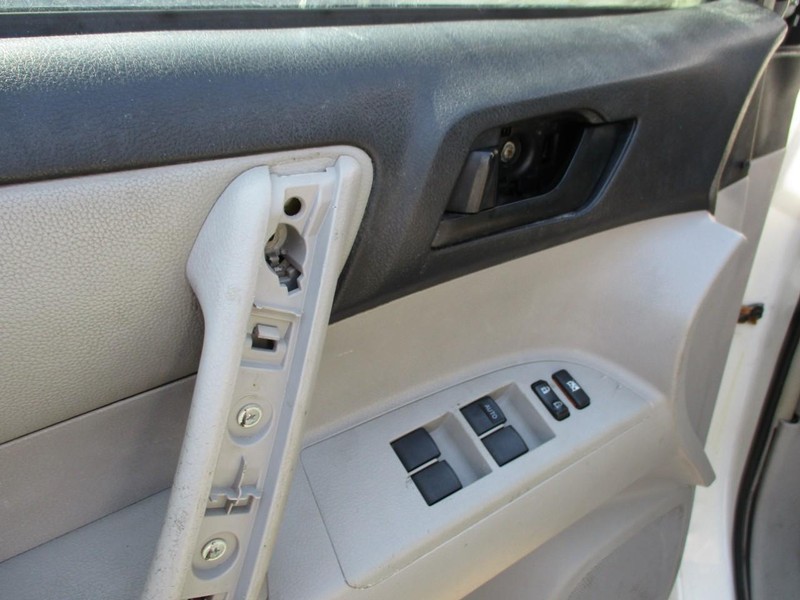 Toyota Highlander Vehicle Image 06