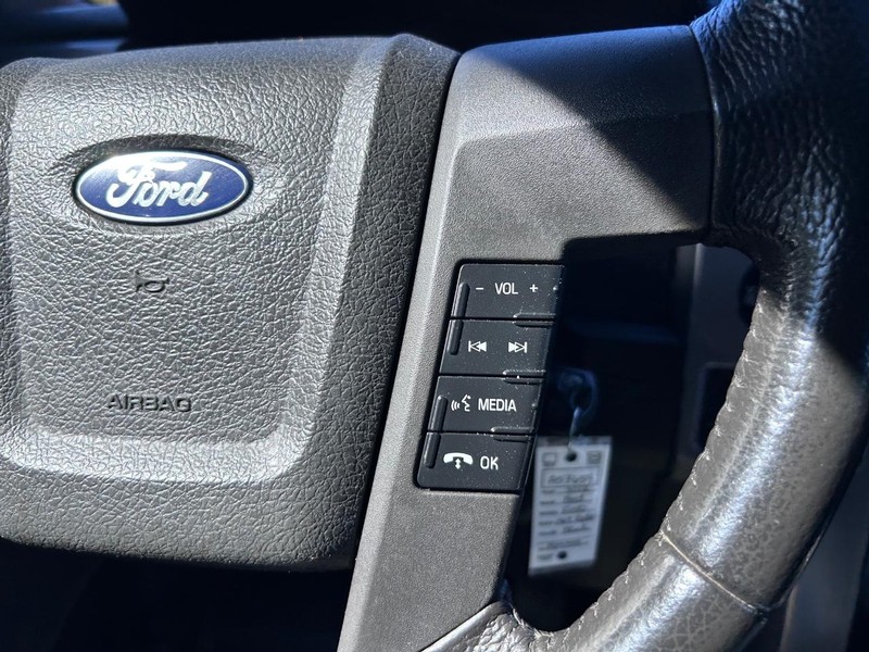 Ford F-150 Vehicle Image 12