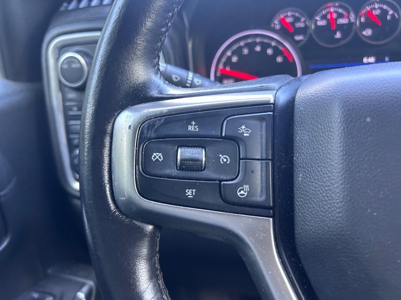 Chevrolet Silverado 1500 Vehicle Image 10