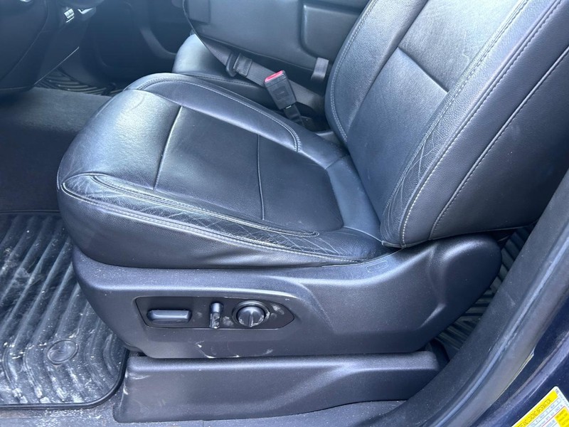 Chevrolet Silverado 1500 Vehicle Image 16