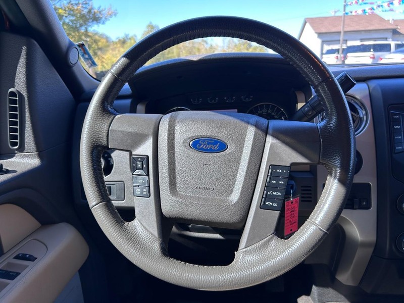 Ford F-150 Vehicle Image 09