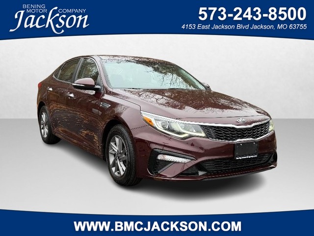 2020 Kia Optima LX's photo