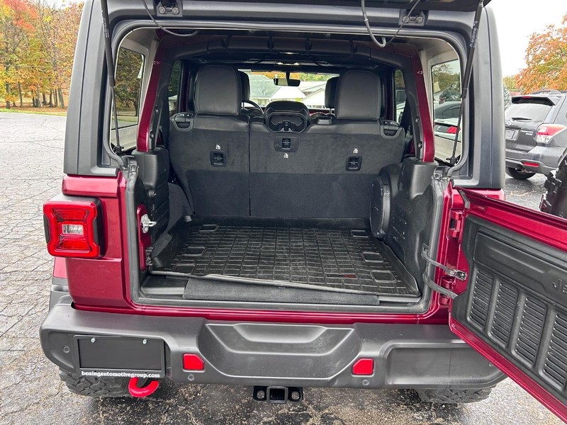 Jeep Wrangler Vehicle Image 05