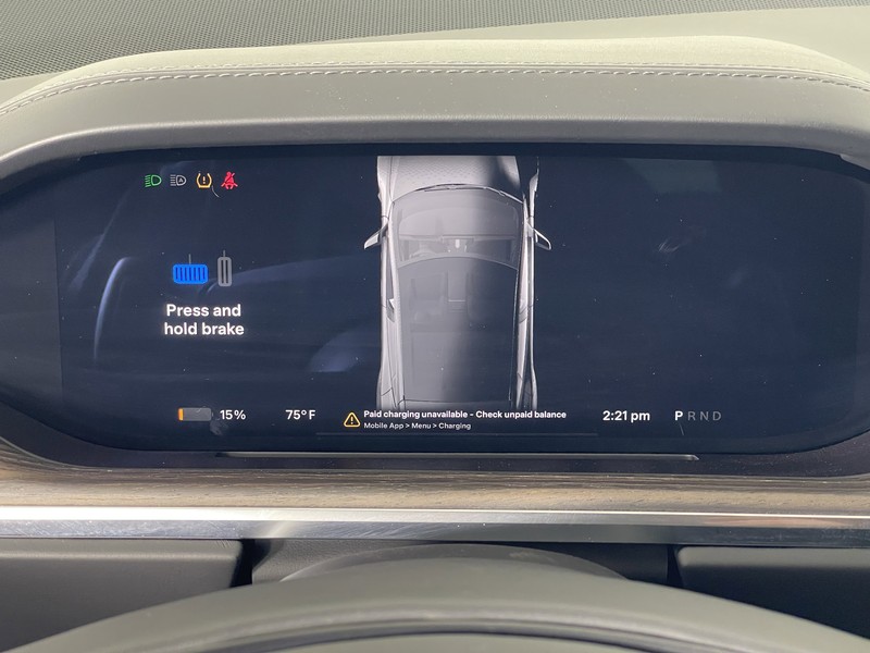 Tesla Model S Vehicle Full-screen Gallery Image 24