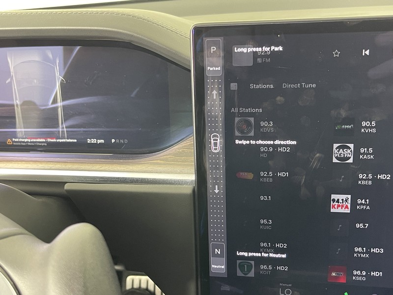 Tesla Model S Vehicle Full-screen Gallery Image 25
