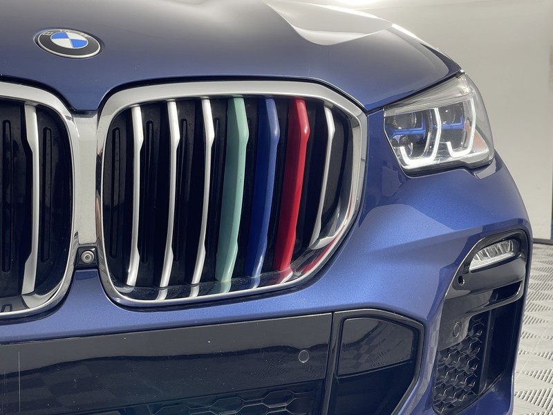 BMW X5 Vehicle Full-screen Gallery Image 08