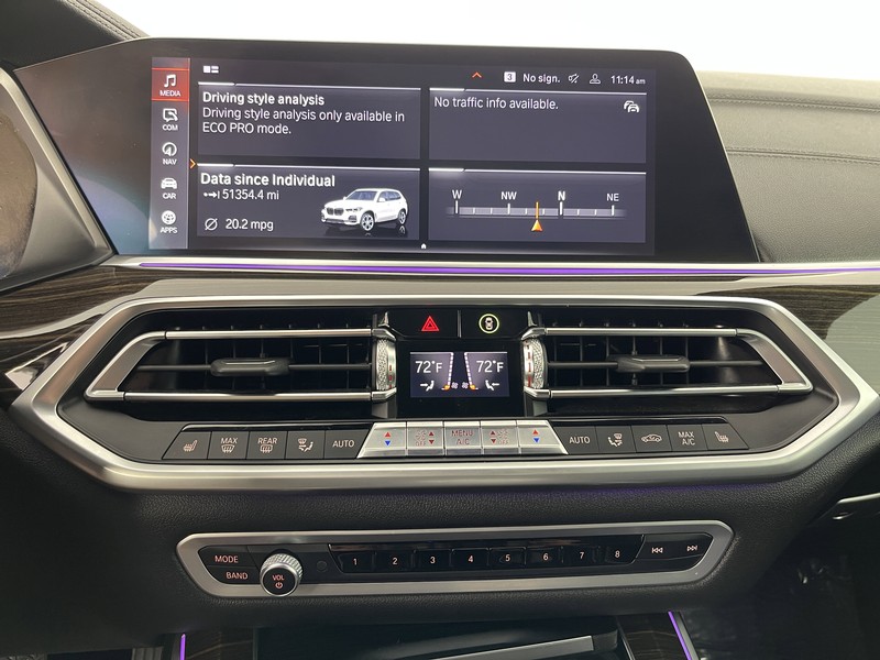 BMW X5 Vehicle Full-screen Gallery Image 27