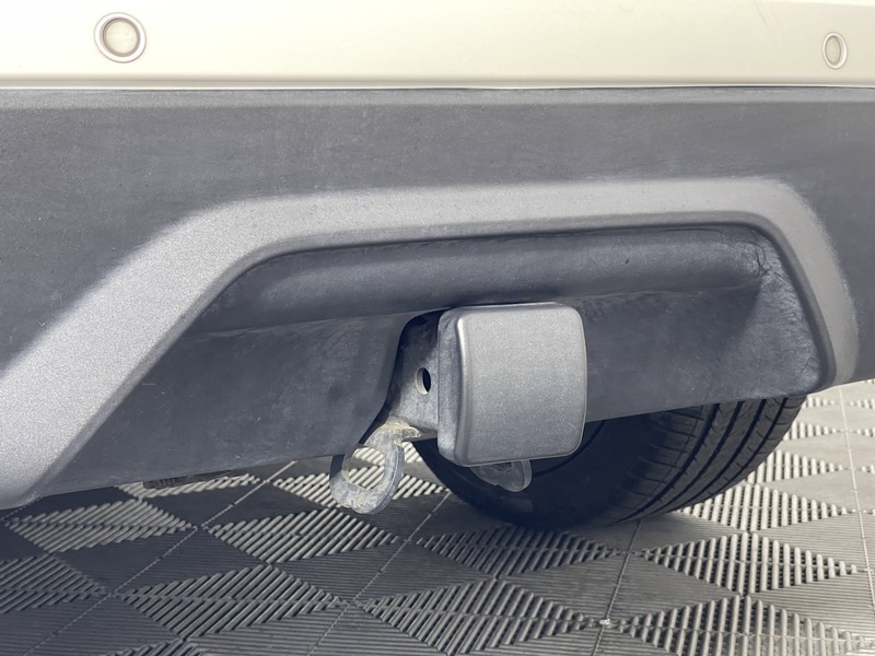 Ford Edge Vehicle Full-screen Gallery Image 15