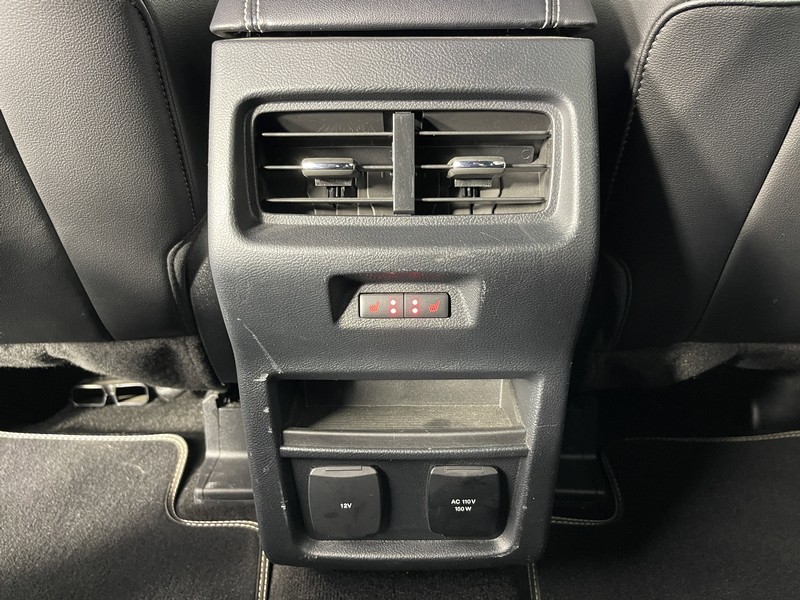 Ford Edge Vehicle Full-screen Gallery Image 39