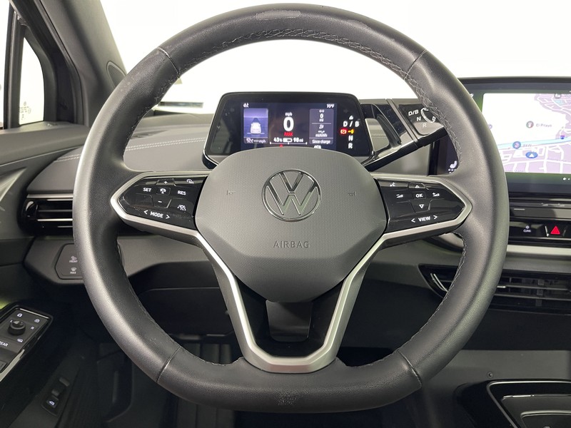 Volkswagen ID.4 Vehicle Full-screen Gallery Image 23