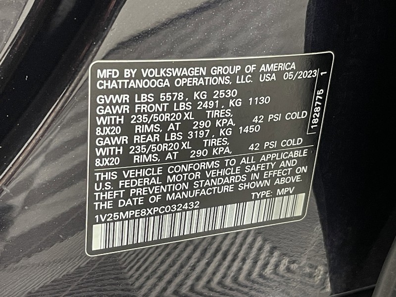 Volkswagen ID.4 Vehicle Full-screen Gallery Image 36